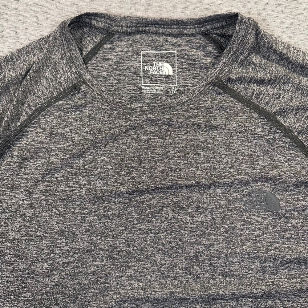 The North Face Shirt Mens XL Gray Solid FlashDry Gym Training Hike Outdoors